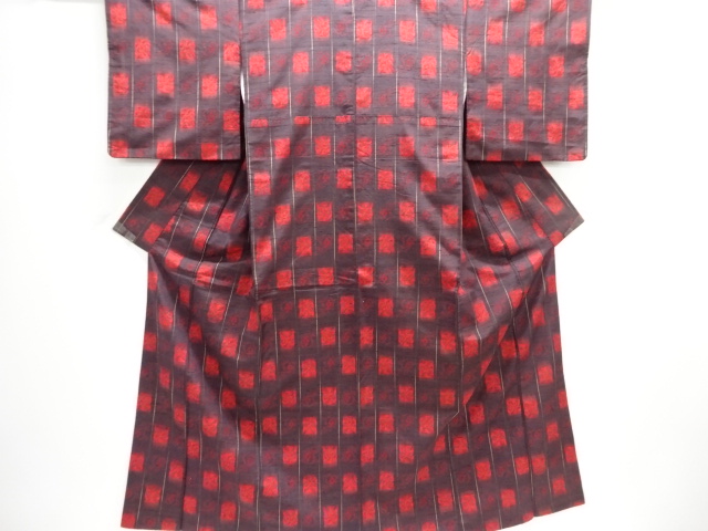 縞に抽象模様織出し手織り紬着物